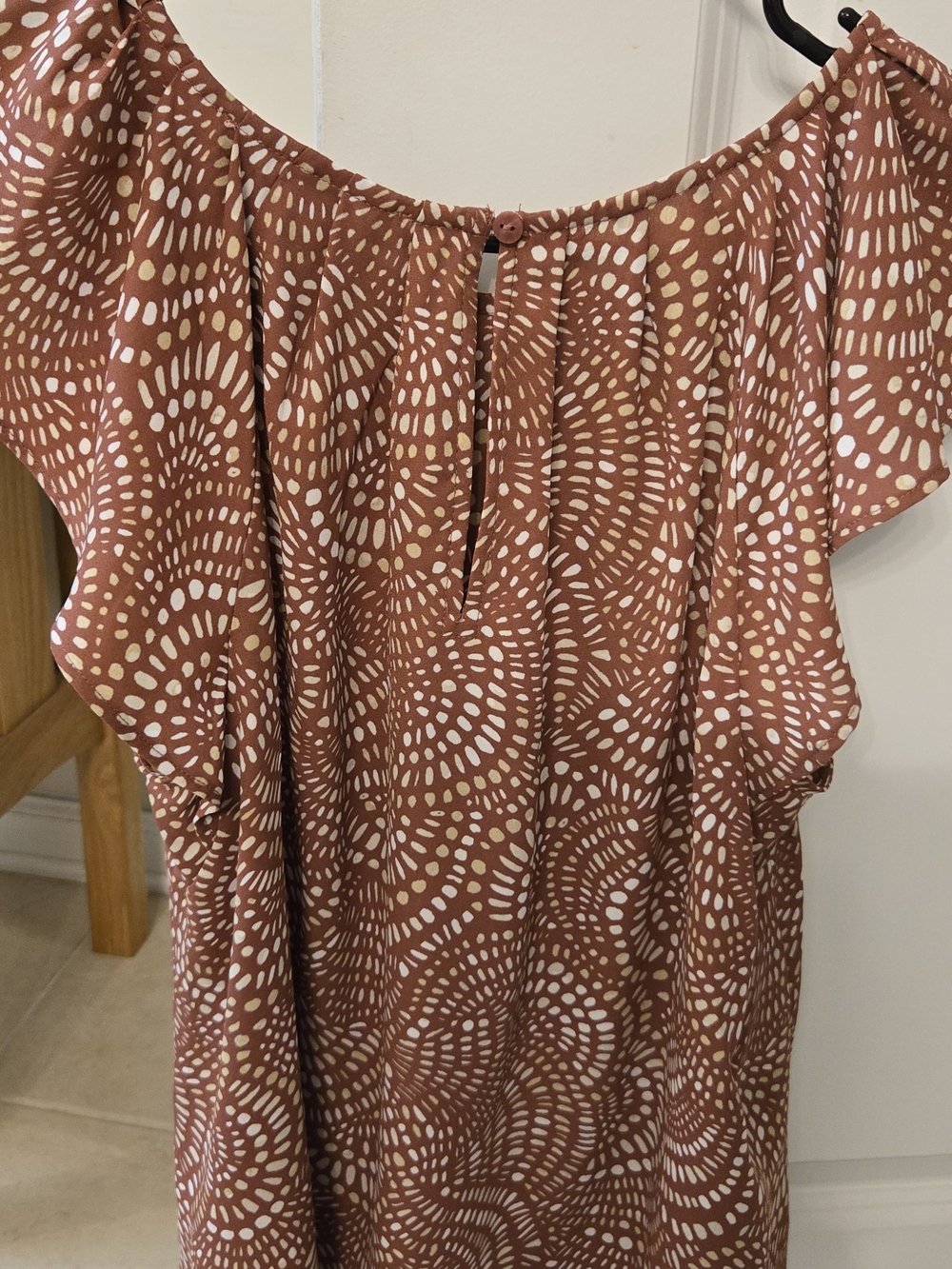 LOFT Swirl Flutter Sleeve Blouse